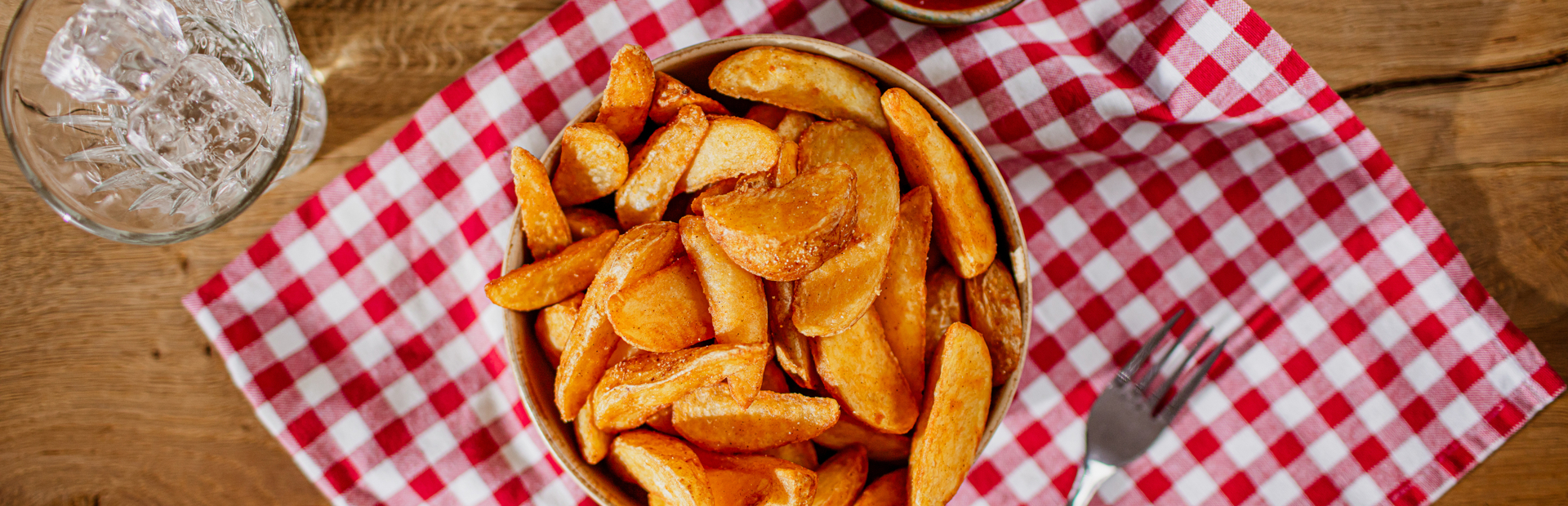 Chili-medový dip s Country Wedges Klasicky Pikantné